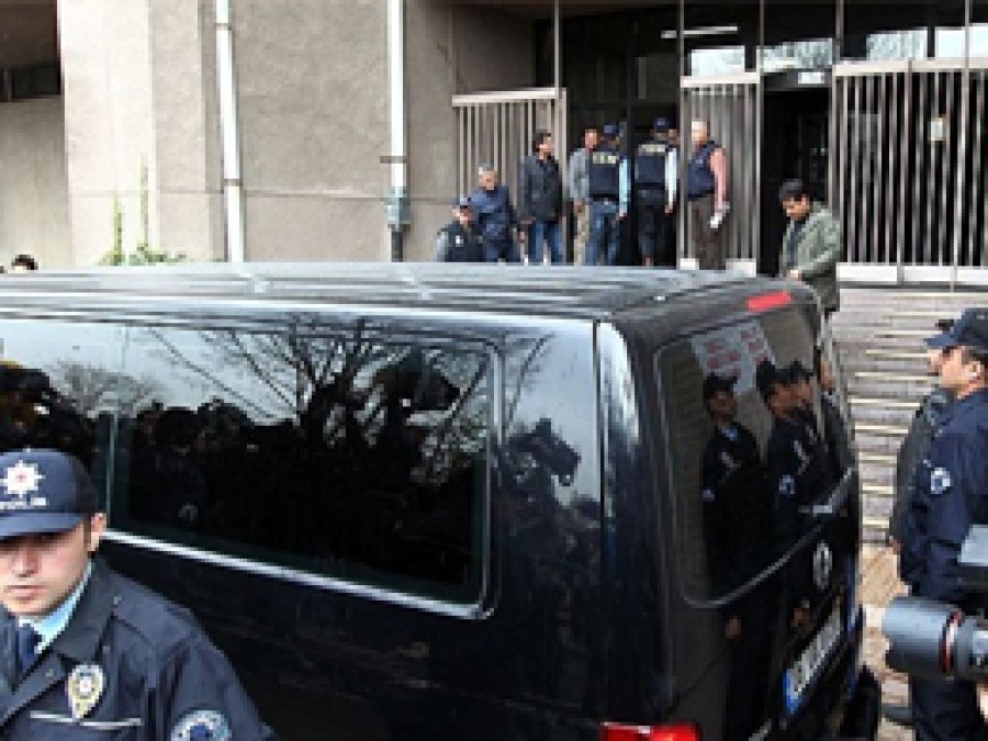 KPSS operasyonu: 61 gözaltı
