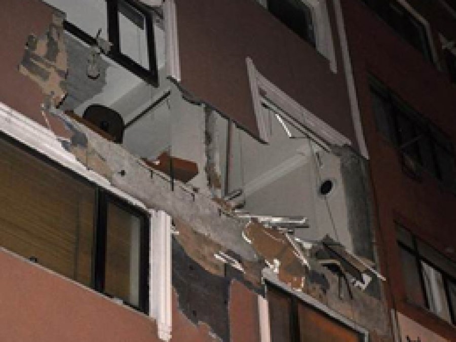 Adımlar dergisine bombalı saldırı: 1 ölü
