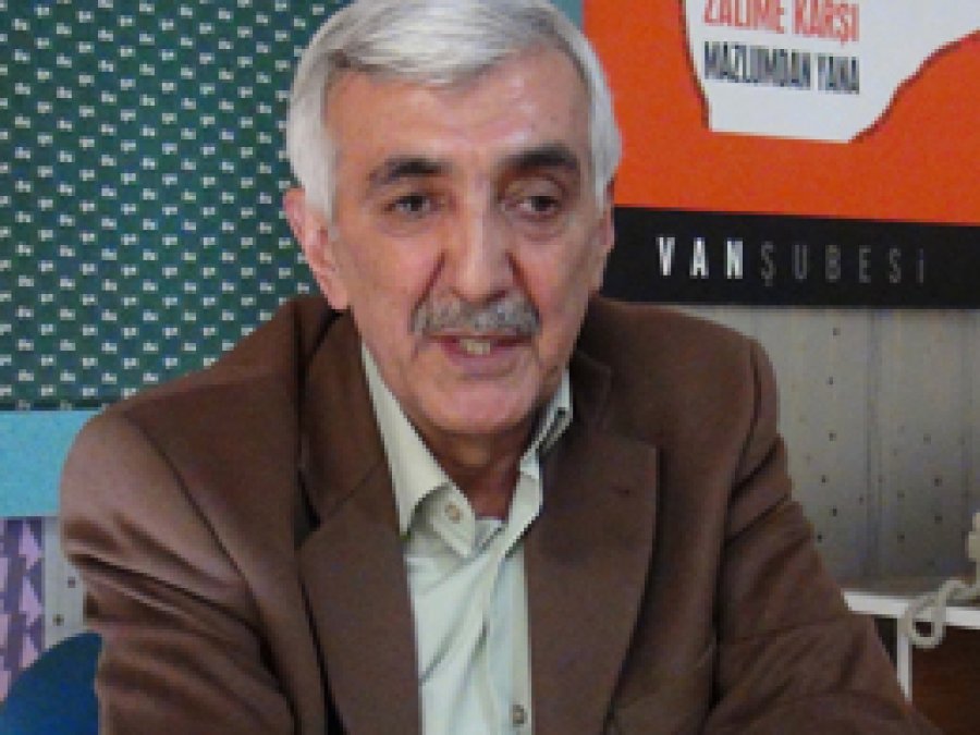 MAZLUM DER Van Şubesi bayrak açtı
