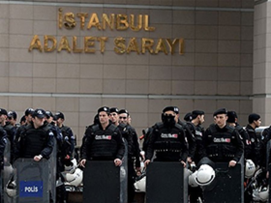 Berkin Elvan davasının savcısı rehin alındı