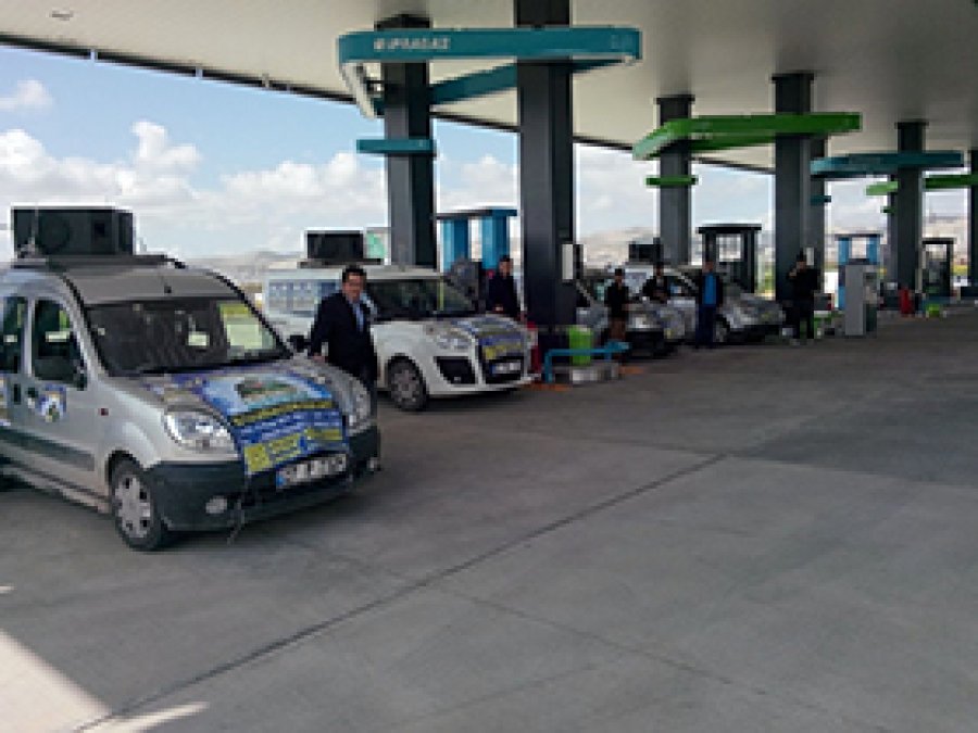 Urfalı esnaftan anlamlı destek