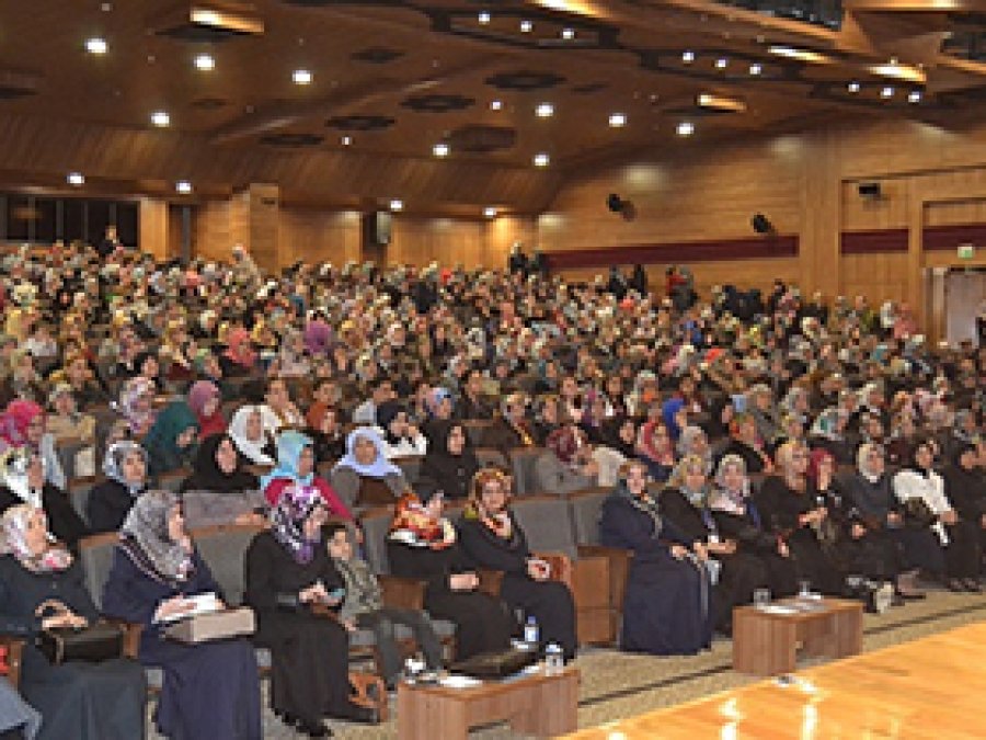 Antep'te Kutlu doğum konferansı