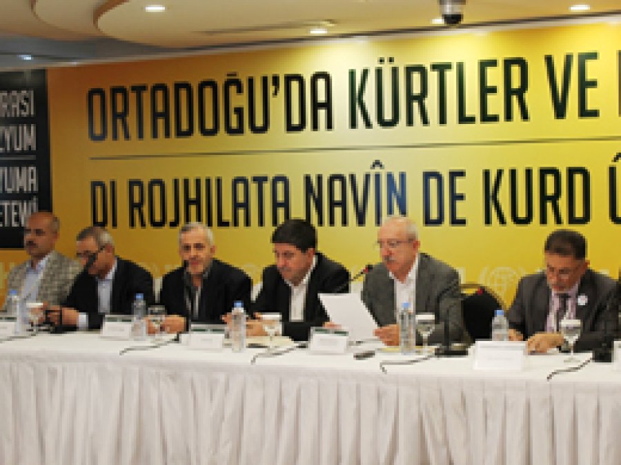 'Kürt toplumunun dokusu İslam'dır'