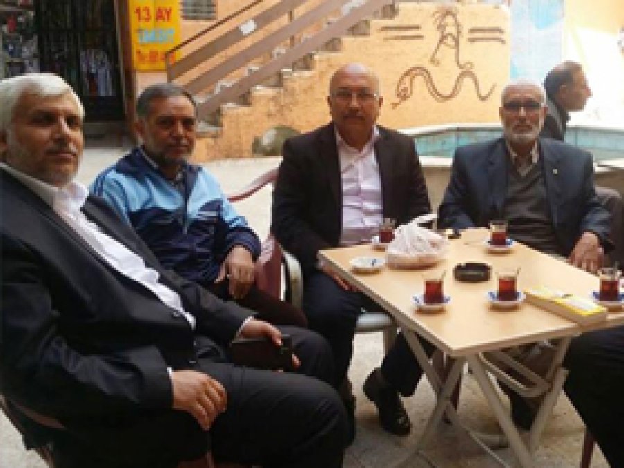 Hür Aday Demir, esnafın sorunlarını dinledi