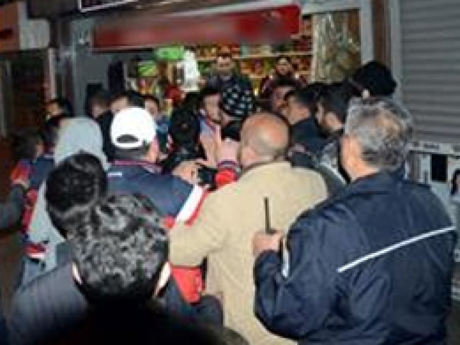 HDP binasına saldırıya 4 gözaltı