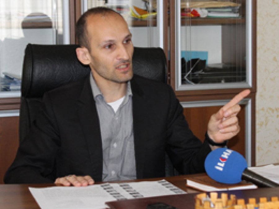 'Mustazaf Der hukuksuzca kapatıldı'