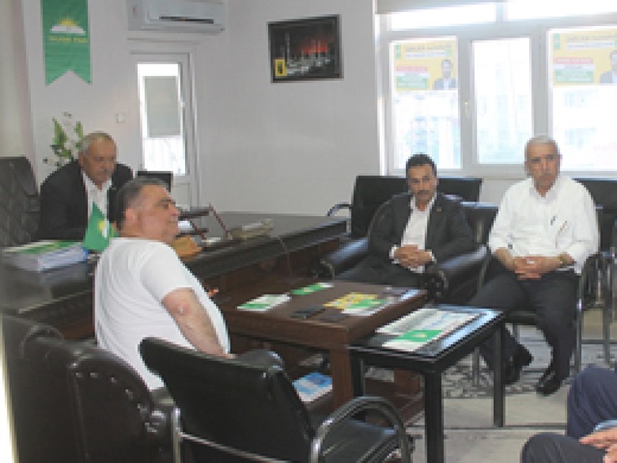 Özal’dan Hür Aday Kılınç’a ziyaret