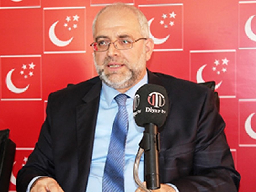 'Hükümet ülkenin sorunlarını saklıyor'