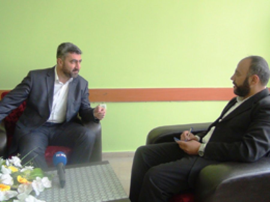 Karakaya: Kürtlerin hakları pazarlık konusu yapılmamalıdır