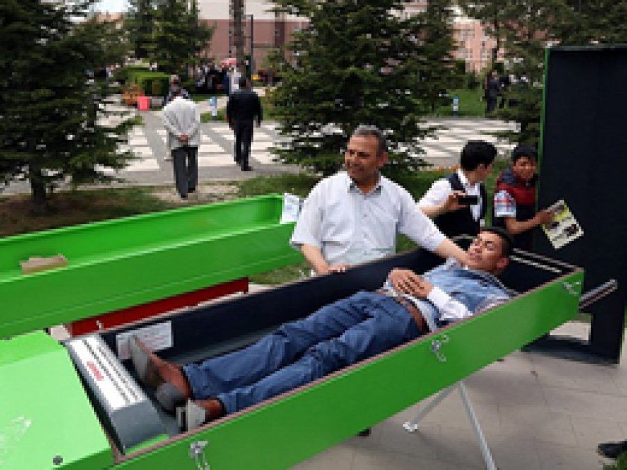 "Klimalı tabut" tanıtımı yaptılar