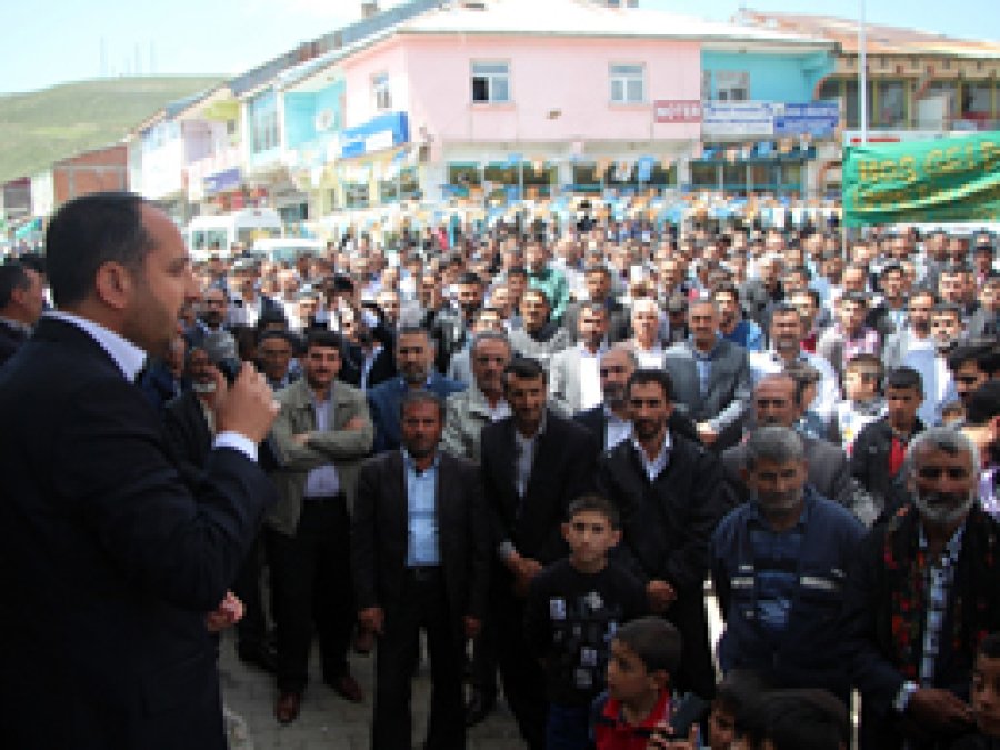 Said Şahin hükümete ve muhalefete yüklendi