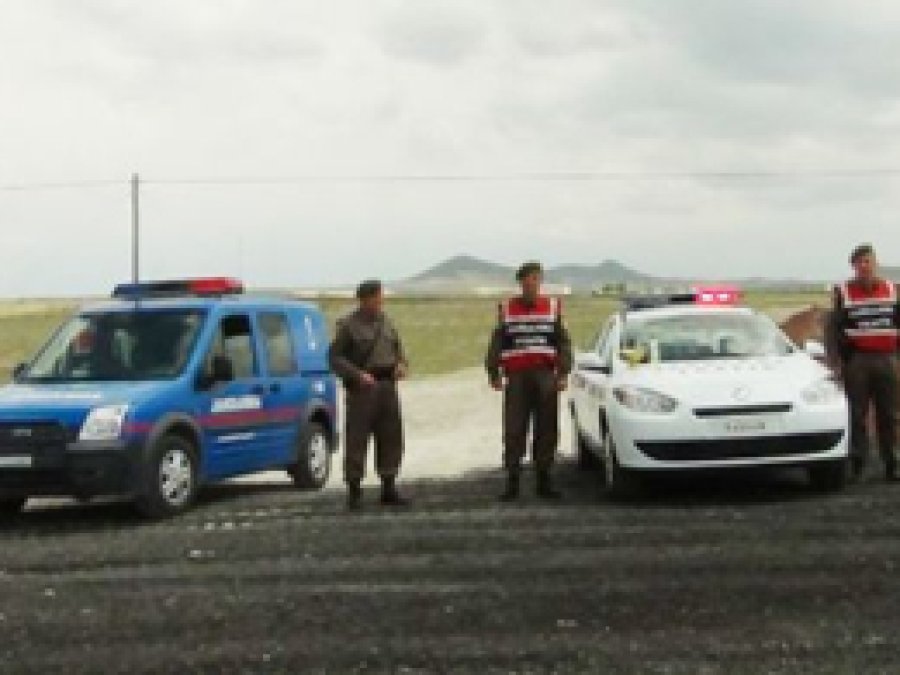 Suriye’ye geçmek isteyen 26 kişi yakalandı