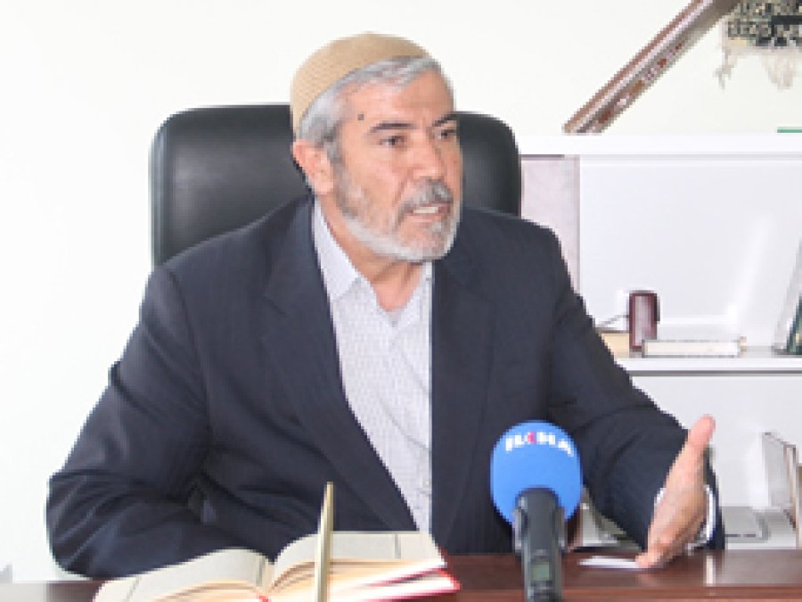 Âlimlerden HDP’ye pankart tepkisi