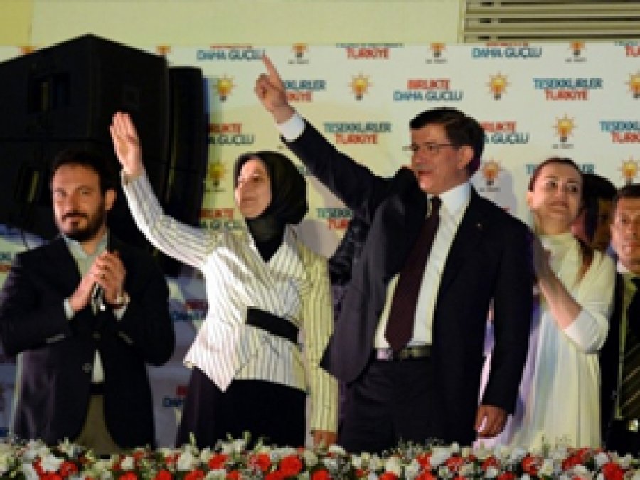 Davutoğlu'ndan seçim açıklaması