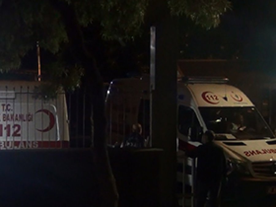 Antep'te silahlı saldırı: 2 polis yaralı 