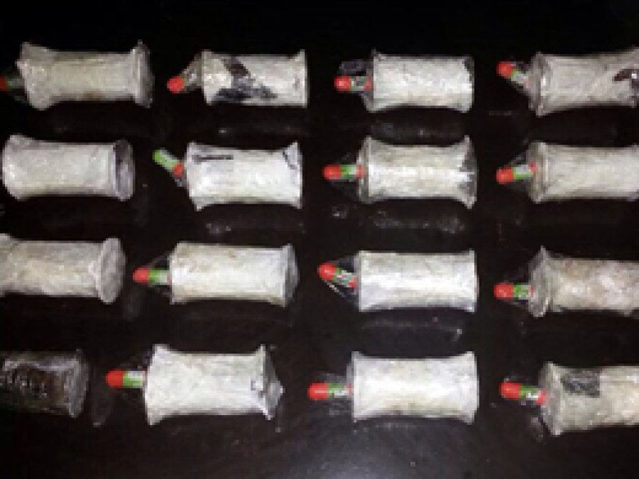 Diyarbakır’da bir evde bomba cephaneliği