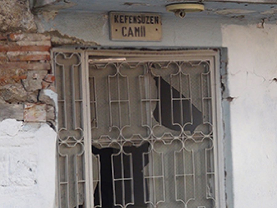 Kefensüzen Camii onarılmayı bekliyor
