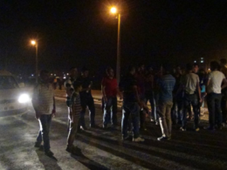 Nusaybin’de yol kapatma eylemi