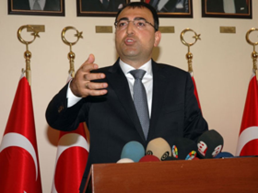 Vali Toprak: İzmir'de büyük bir facia önlendi