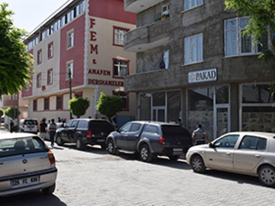 Ağrı'da Gülen Hareketi operasyonu