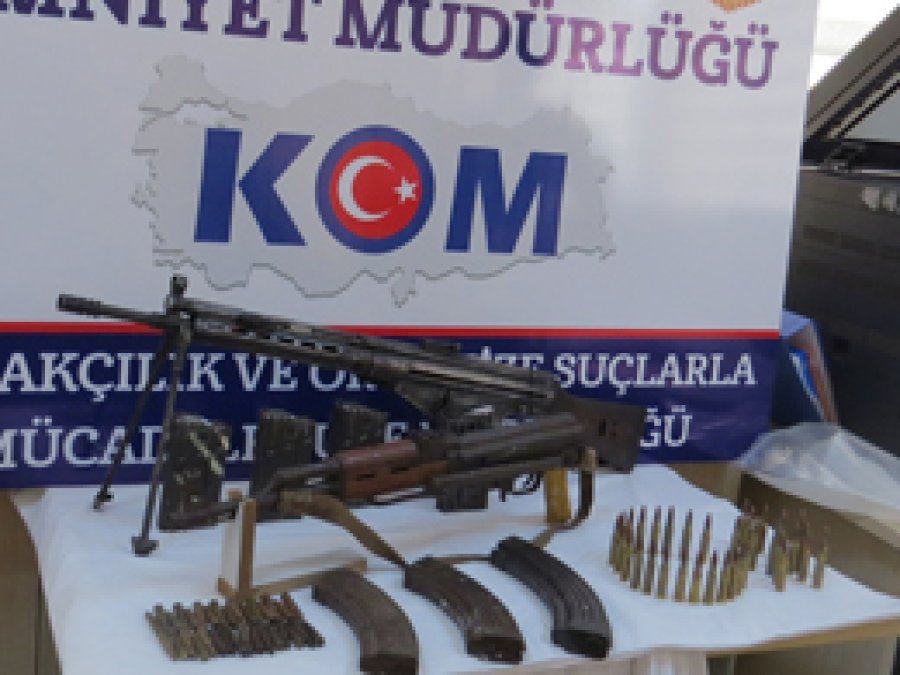 Diyarbakır’da 2 uzun namlulu silah ele geçirildi
