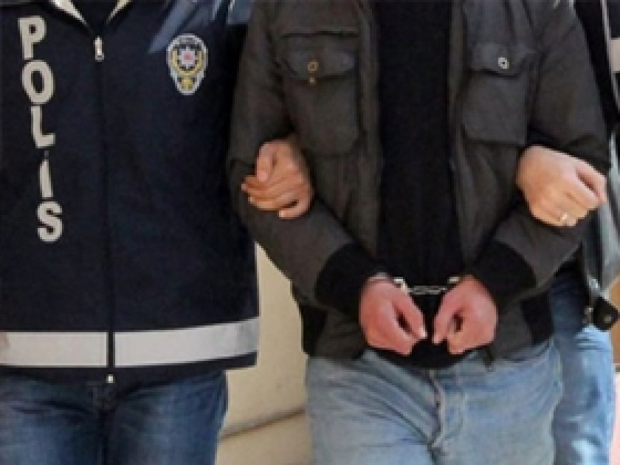 Siirt'te polise saldırıya 8 gözaltı