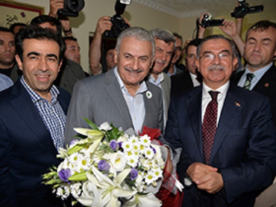 Meclis Başkanı Kur'an kursu açılışı yaptı