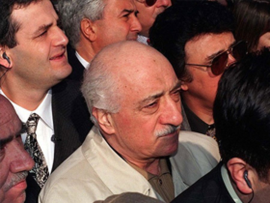 'FETÖ'nün 15 yıllık arşivi ele geçirildi' iddiası