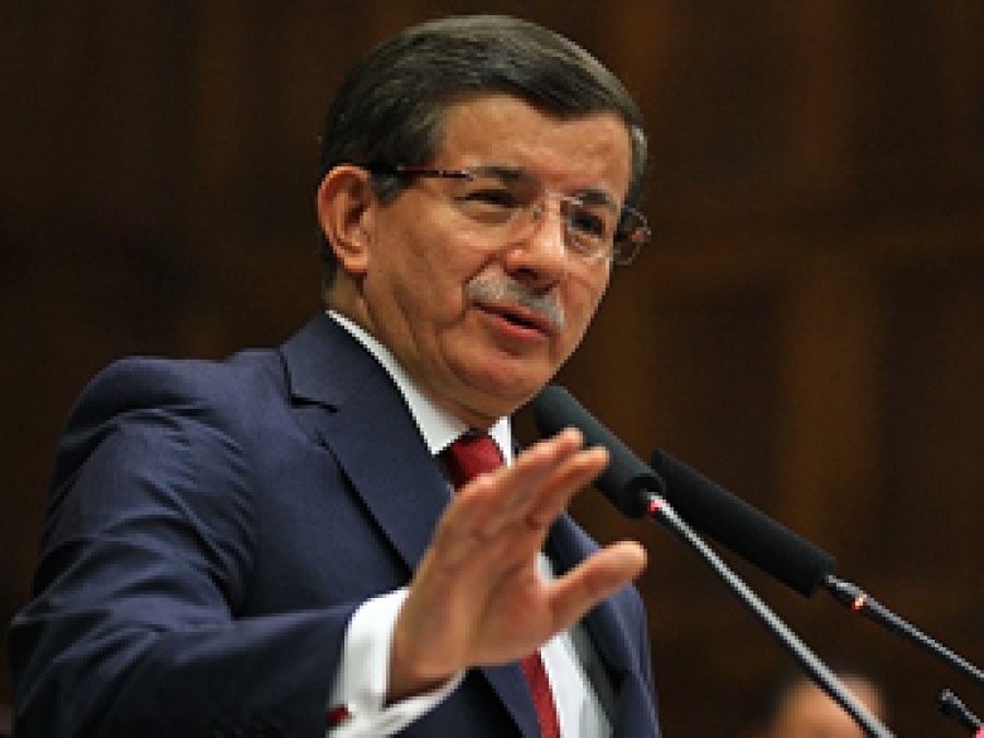 'HDP, PKK'yi kınamadıkça sanık sandalyesindedir'
