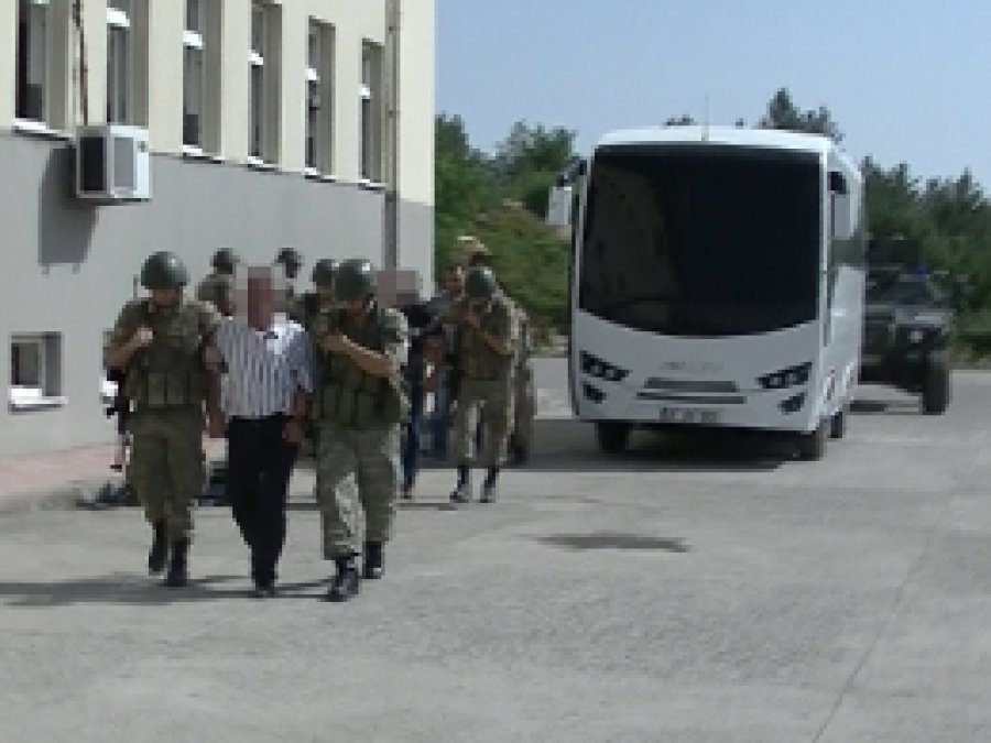 Diyarbakır’da 6 PKK’li yakalandı