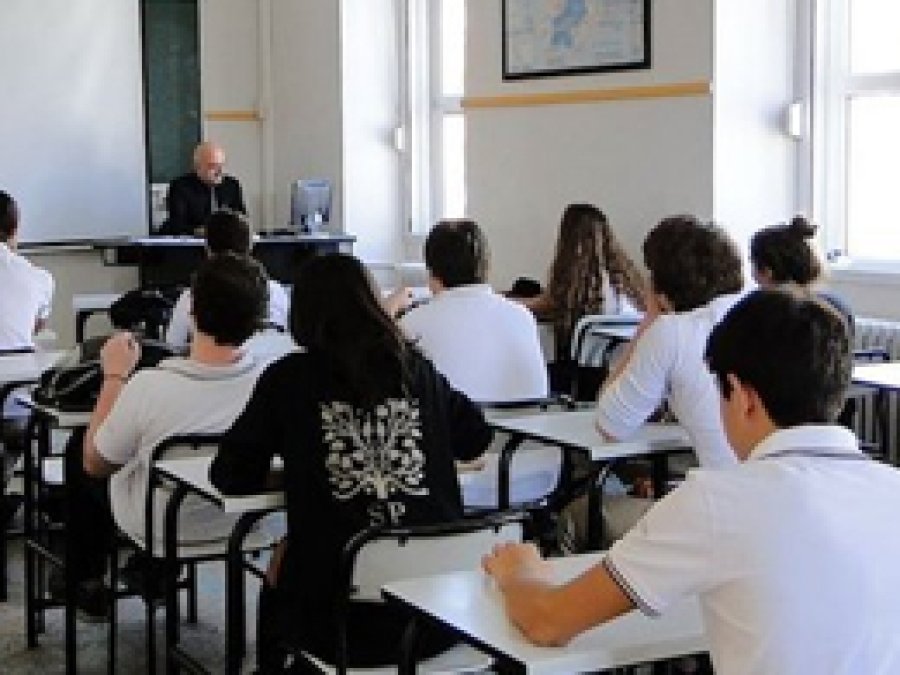 Karma eğitim dayatmasından vazgeçilmelidir