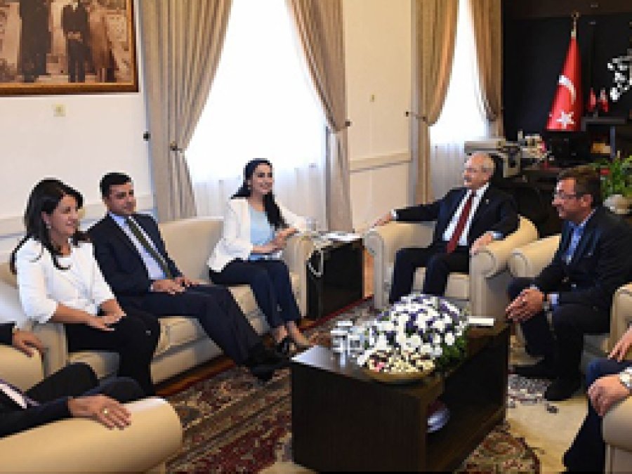 Kılıçdaroğlu HDP Eş Genel başkanlarıyla görüştü