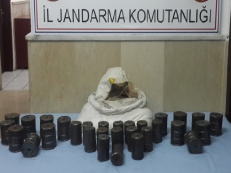 Diyarbakır'da 30 adet bomba yakalandı