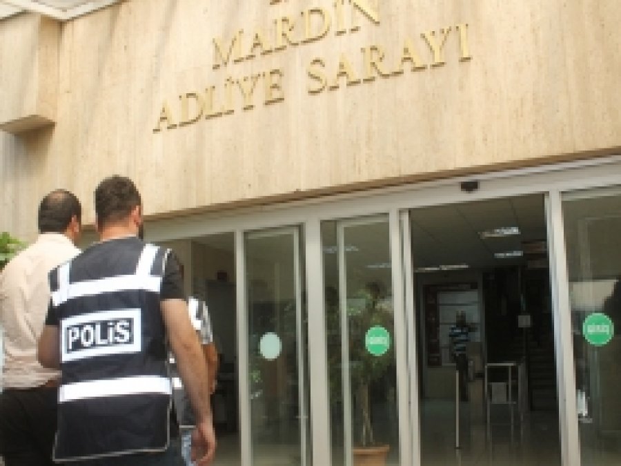 Mardin'de ehliyet operasyonu: 19 gözaltı 