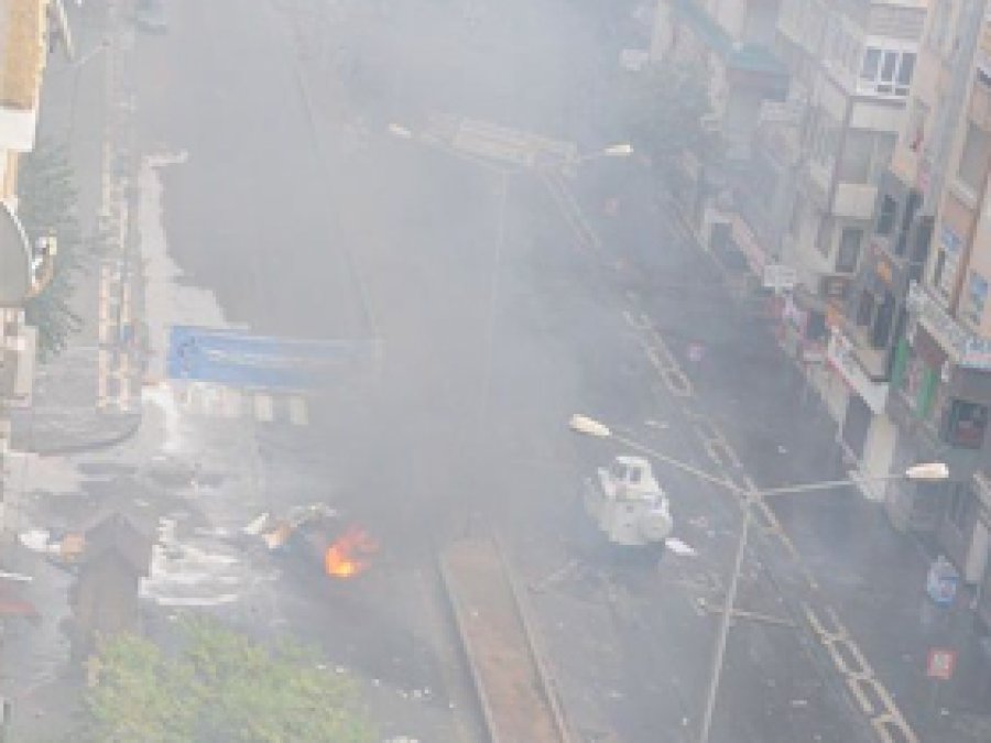 Diyarbakır'da 4 kişi öldürüldü