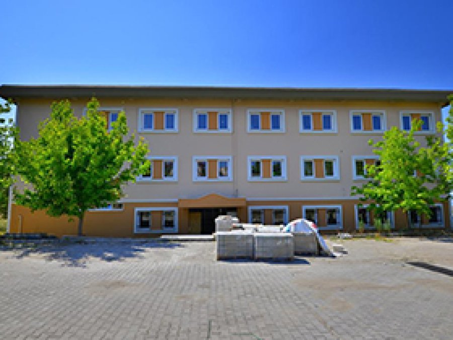 Karşıyaka Ortaokulu tamamlandı
