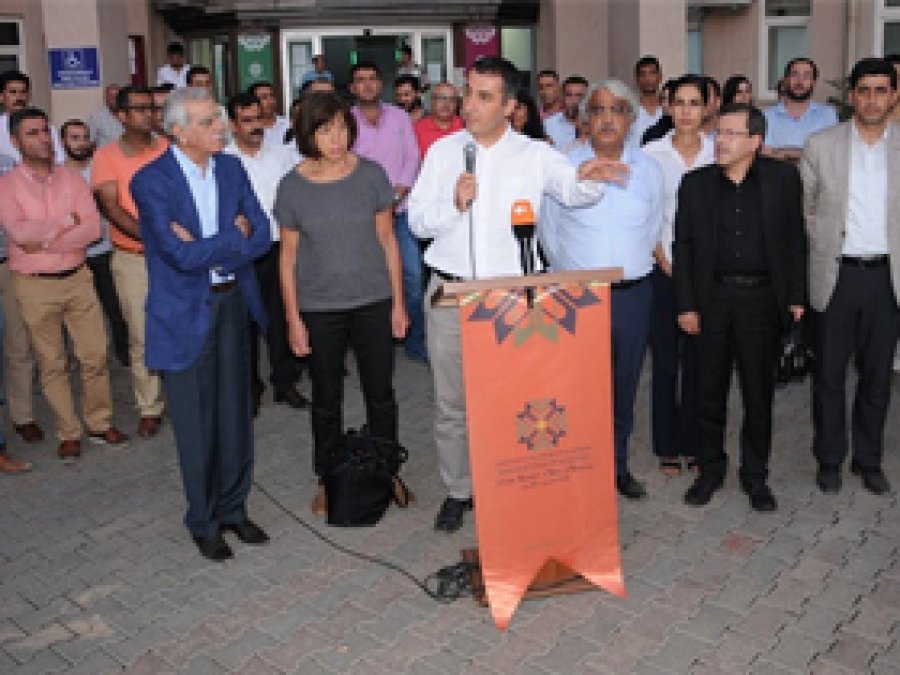 Yeşiller Grubu: Bu bayramda silahlar sussun