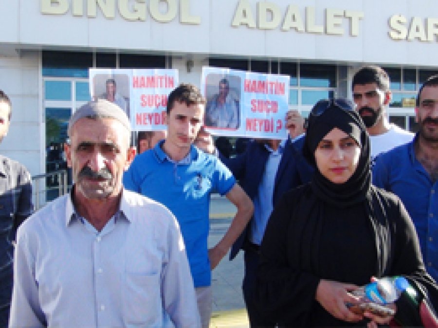 'Oğlumu vahşice katleden caninin cezası verilsin'
