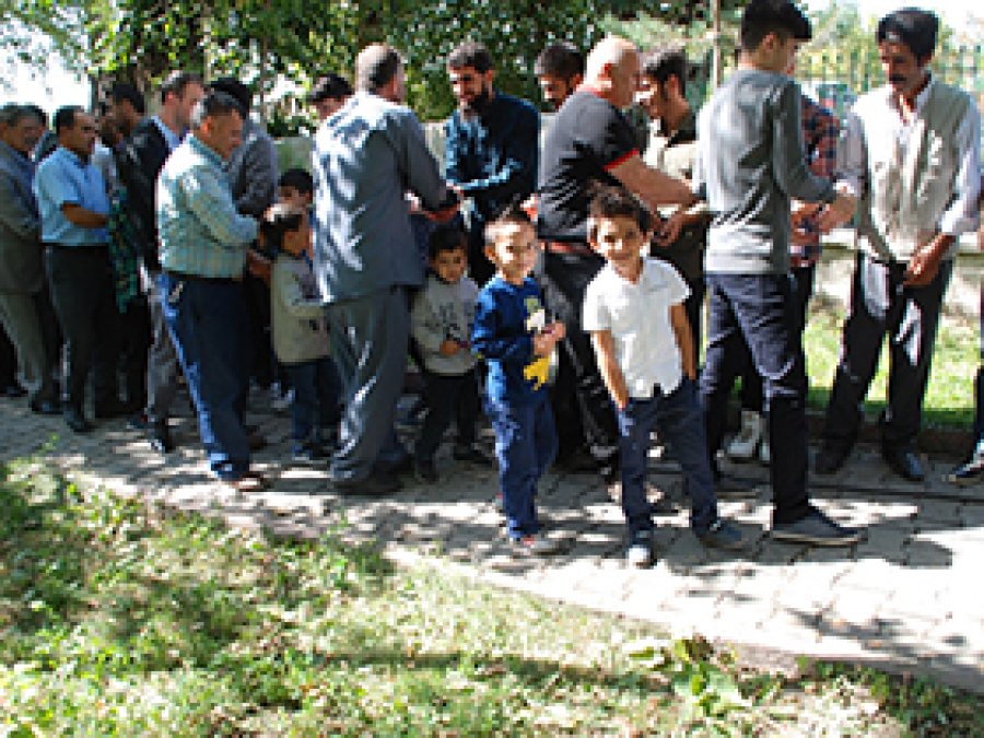 Ağrı'da Peygamber Sevdalıları bayramlaştı