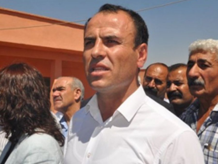 HDP milletvekili halka yardımı engelliyor