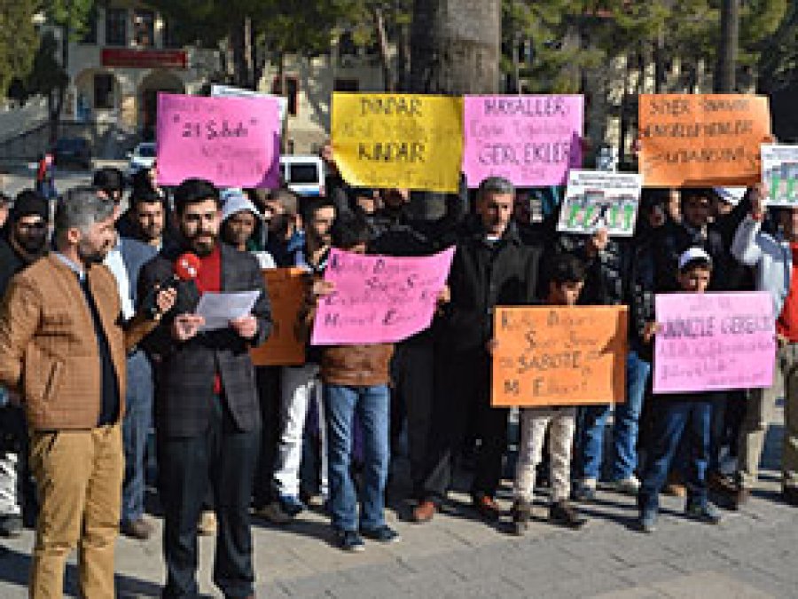 Peygamber Sevdalıları'na engel kınandı