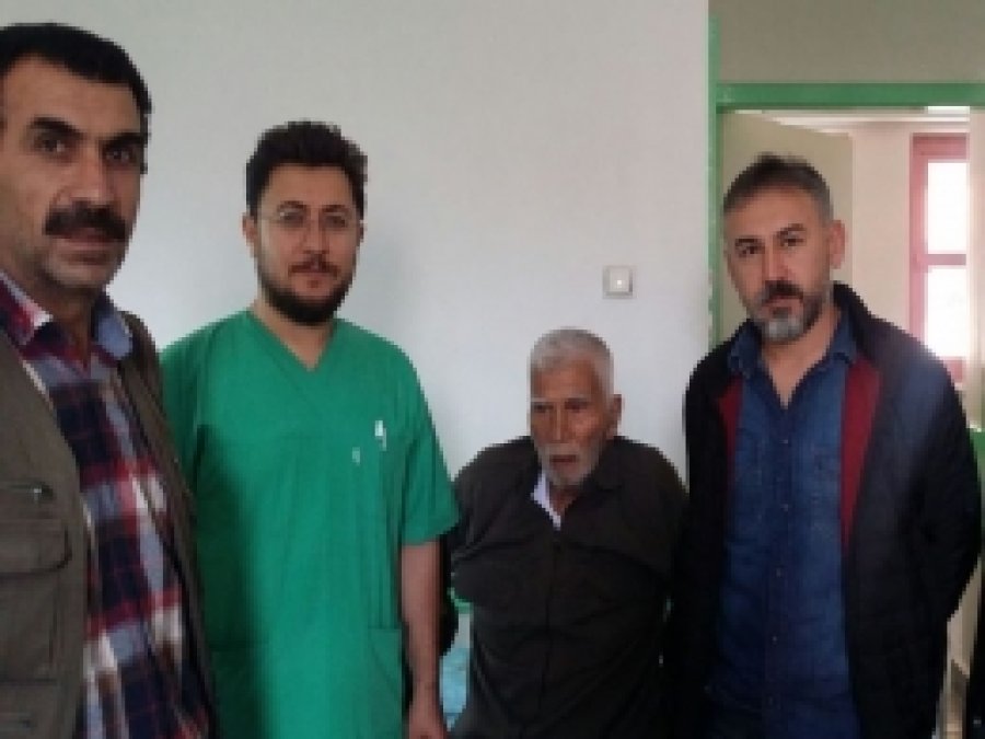 91 yaşında hastaya by-pass ameliyatı yapıldı