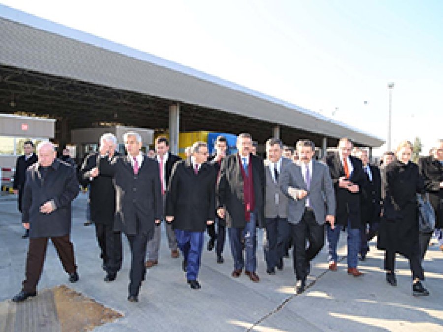 Tüfenkçi: Habur Sınır Kapısı açılacak