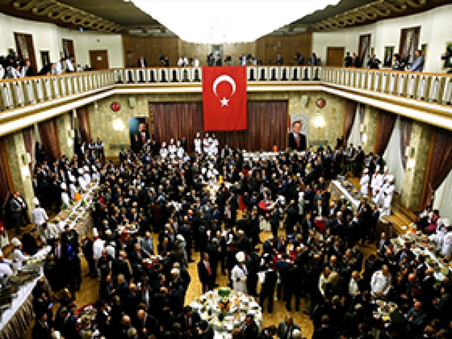 TBMM'de ilk alkolsüz resepsiyon