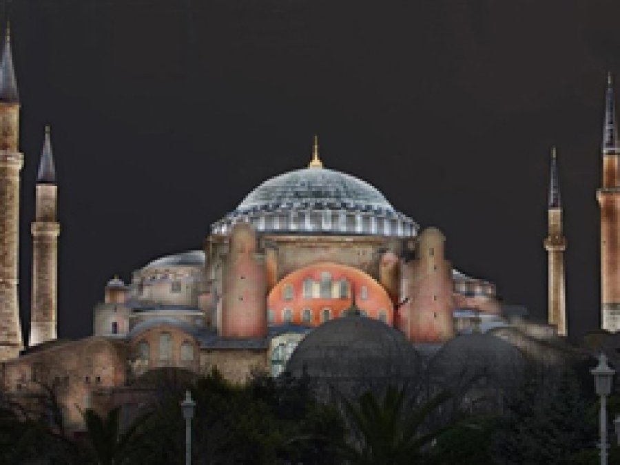 Ayasofya'ya imam atandı
