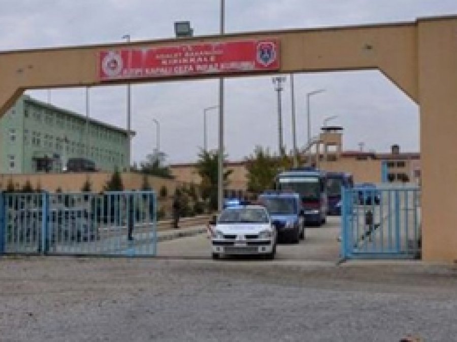 FETÖ şüphelisi cezaevinde intihar etti