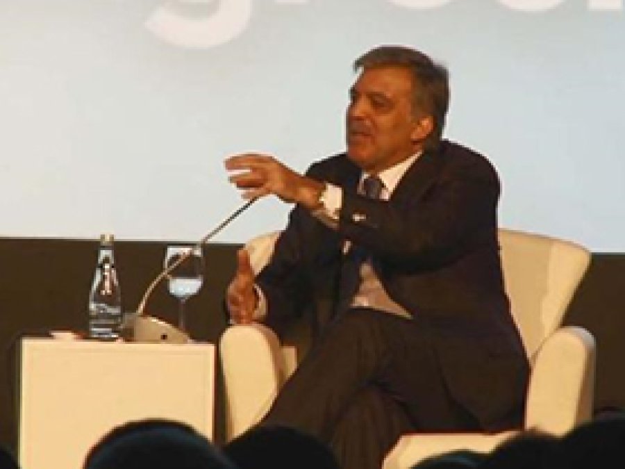 'Türkiye'yi bu zeminden çıkarmak gerekir'