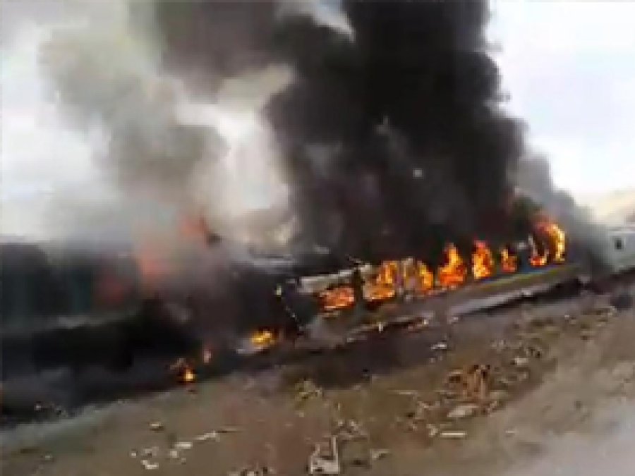 İran'da tren kazası: 36 ölü