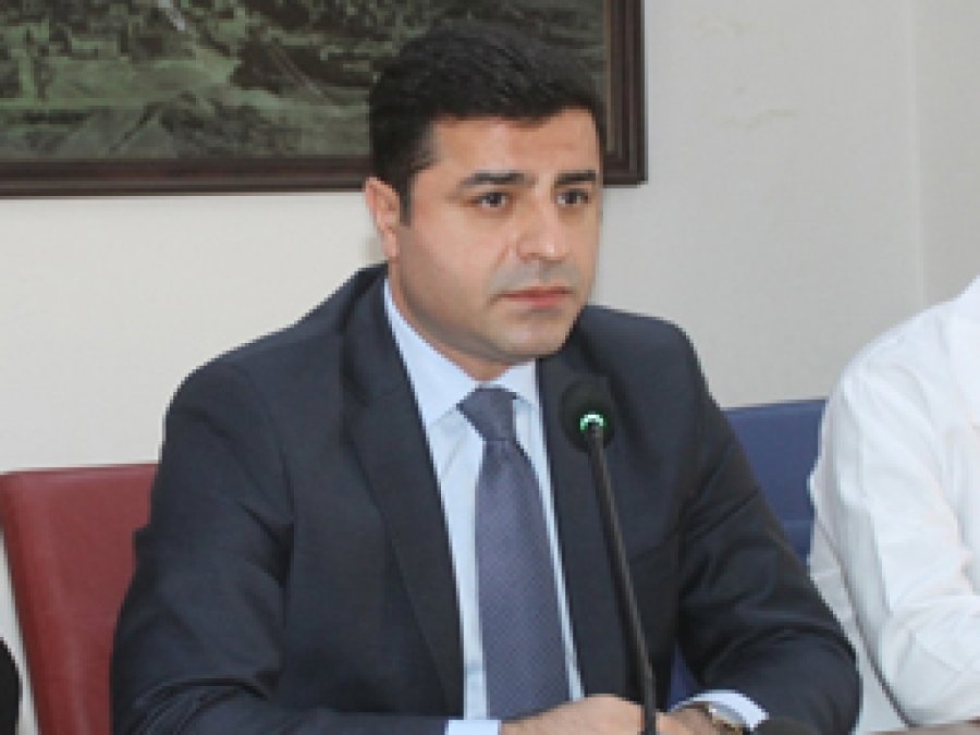 Demirtaş yine ‘eylem’ çağrısında bulundu