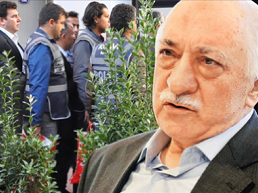 FETÖ mensubu 400'e yakın kişi tutuklandı